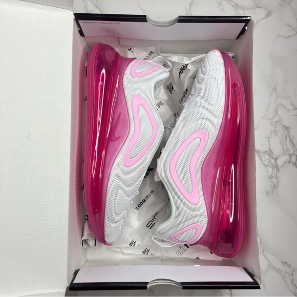 Nike Air Max 720 💞 - Picture 15 of 16